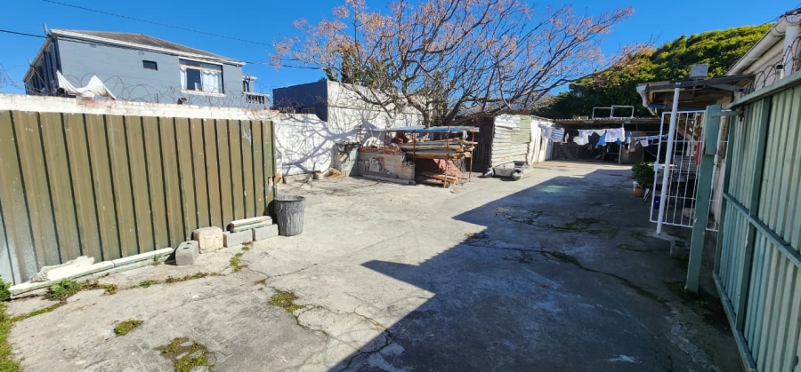 Commercial Property for Sale in Heathfield Western Cape